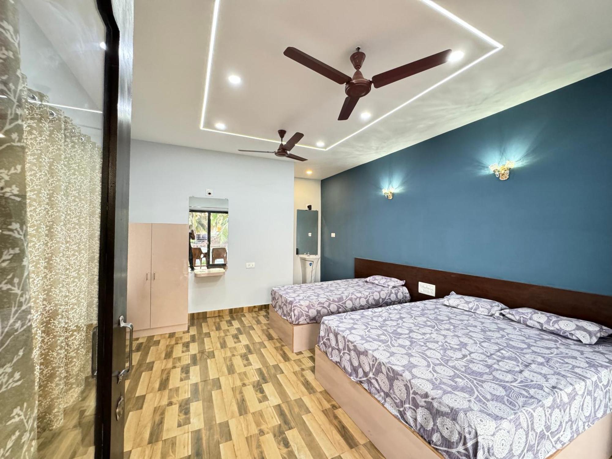 The Glasswater By The Backwater Homestay Kalyānpur Extérieur photo