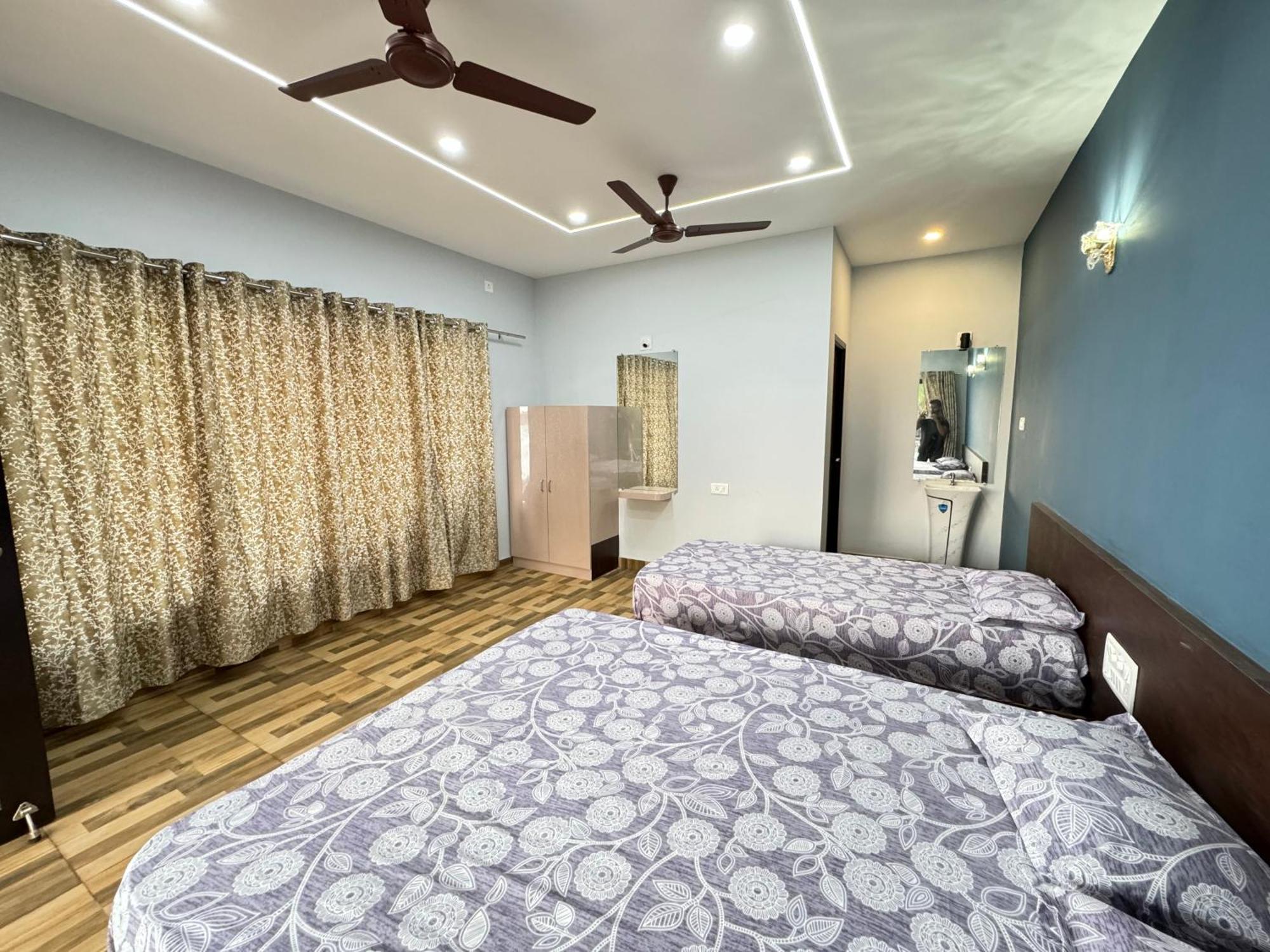 The Glasswater By The Backwater Homestay Kalyānpur Extérieur photo